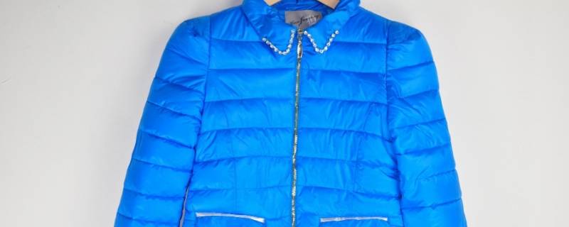 棉服一坨坨的如何平整 棉服一坨一坨的怎么恢复