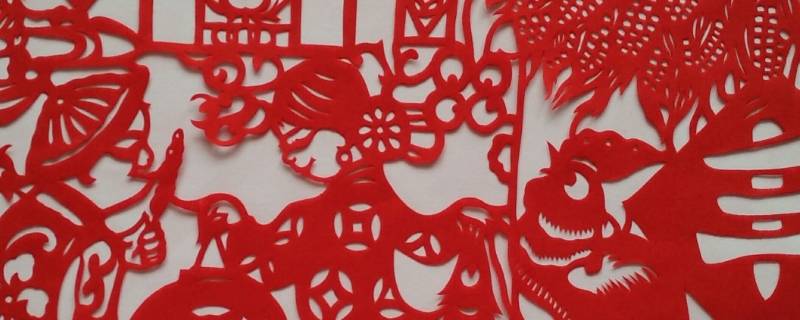 窗花用什么贴在玻璃上面 窗花怎么贴玻璃