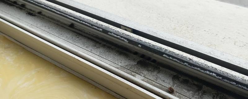 窗缝里的灰尘怎么去除 窗缝里的灰尘怎么去除小妙招