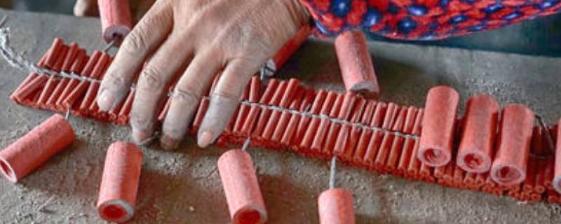 鞭炮的由来（春节放鞭炮的由来）