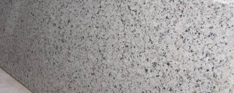 为什么花岗岩的颜色不同（为什么花岗岩的颜色不同不能与他相关的词语不能再出现）