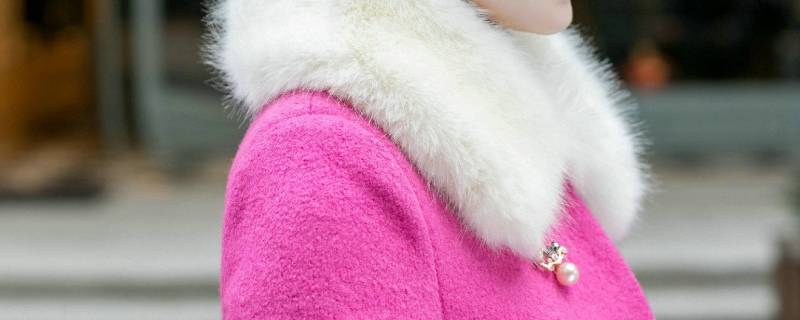 大衣上的毛毛怎么去掉 大衣上的毛毛怎么去掉图片