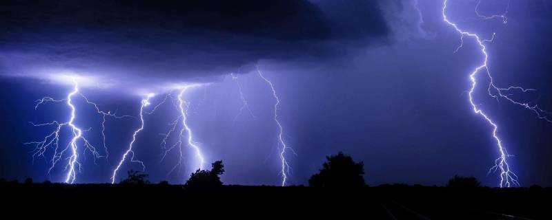 打雷是交流还是直流 打雷时是交流电还是直流电