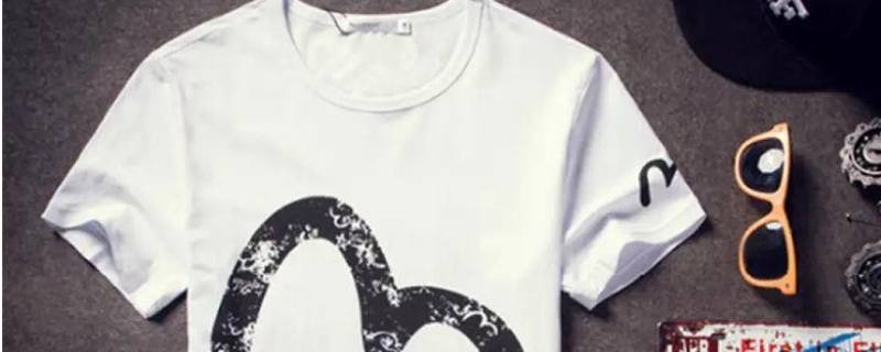 衣服商标怎么弄下来 衣服商标怎么弄下来还可以装上去