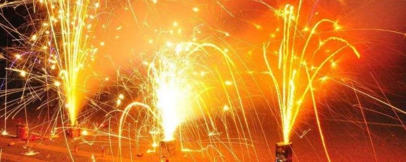 观看烟花爆竹的距离是多少米（观看烟花爆竹应该距离多远）
