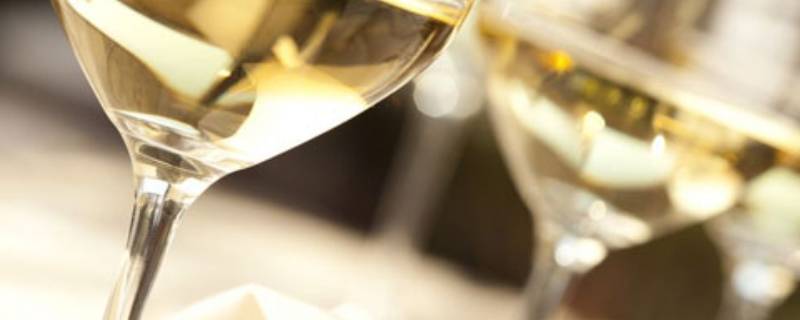 白葡萄酒需要醒酒吗 雷司令干白葡萄酒需要醒酒吗