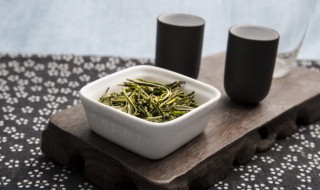 紫砂储茶罐首次使用保养（紫砂茶叶罐如何保养）