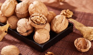 核桃怎样清洗干净（桃核怎么清洗的干净）