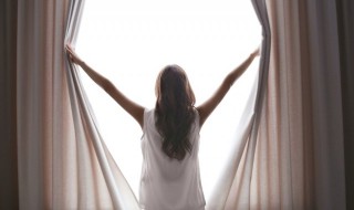 窗帘什么材质的好 家用窗帘选什么面料好