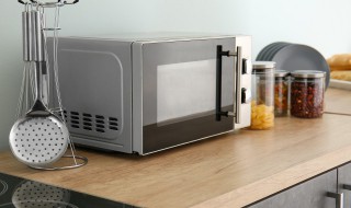 塑料盆可以微波炉加热吗（塑料盆可以用微波炉加热吗）